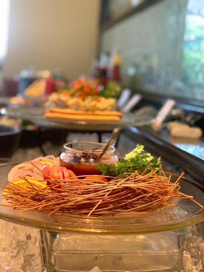 Tajview, Agra-ihcl Seleqtions Hotel